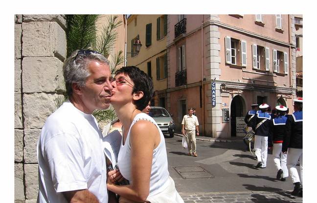 Jeffrey Epstein et Ghislaine Maxwell à Saint-Tropez.